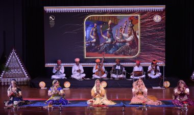 Dharti Dhoran Ri Mahotsav: मांड गायन, तेरहताली और कच्छी घोड़ी डांस ने रचा उत्सवी परिवेश