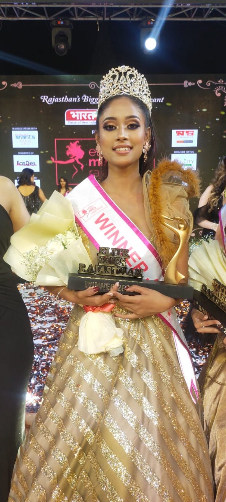 Elite Miss Rajasthan: पीहू चौधरी के सिर सजा एलीट मिस राजस्थान का ताज