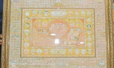 Shri Ramcharitra Manas: चित्रकार नवीन ने मिनिएचर आर्ट में उकेरी सम्पूर्ण श्रीरामचरित्र मानस