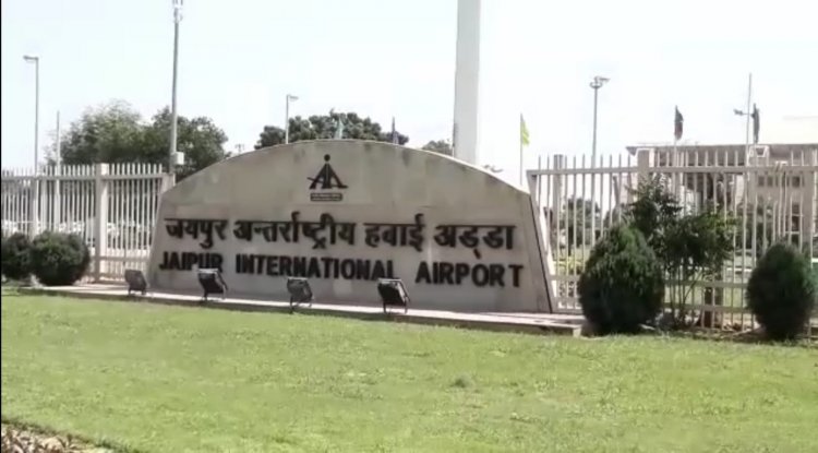 flight operations: दिल्ली में कोहरे का फ्लाइट संचालन पर असर, किया जयपुर डायवर्ट 