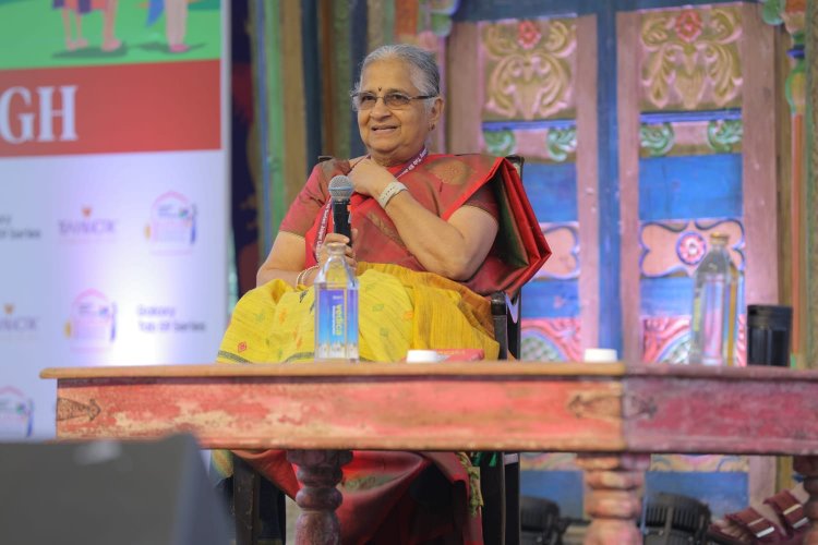 Jaipur Literature Festival: छोटे क़स्बों के लोगों में आत्मीयता बहुत थी 