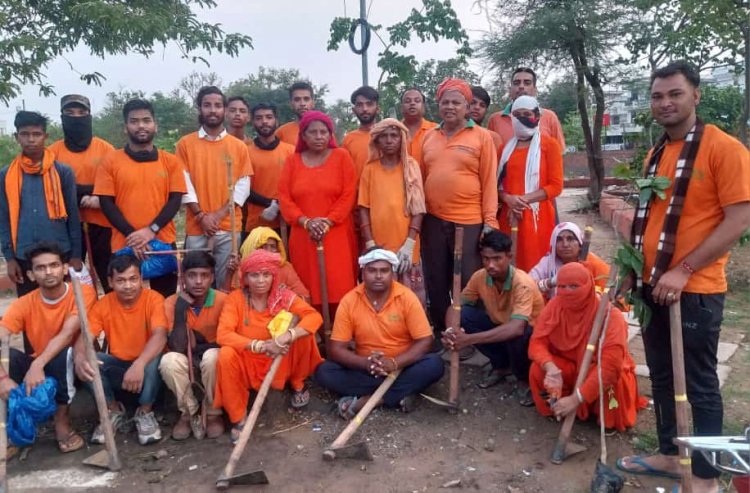 plants and Shramdaan in rainy season: बरसात में की पौधों की देखभाल और श्रमदान