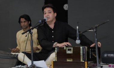 अपनी रचनाओं से बच्चों को मोहम्मद वकील ने दी खुशियों की सौगात