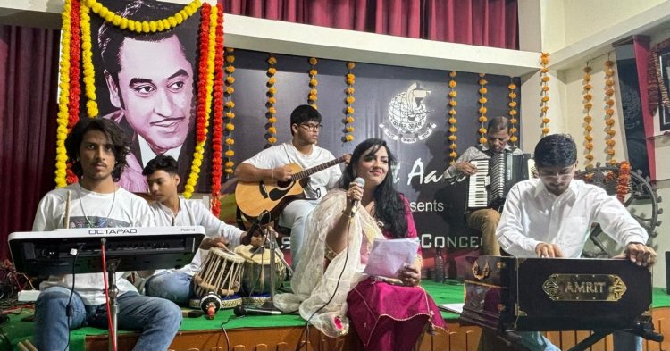 legendary playback singer Kishore Kumar: 25 कलाकारों ने सुनाए लेजेण्डरी प्लेबैक सिंगर किशोर कुमार के गाए सुपरहिट तराने