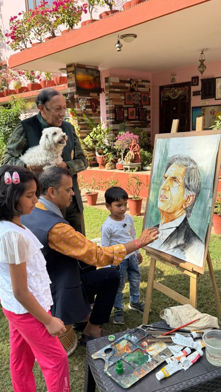 Ratan Naval Tata's image alive on canvas: चित्रकार चंद्र प्रकाश गुप्ता ने केनवास पर जीवंत किया रतन नवल टाटा का अक्स