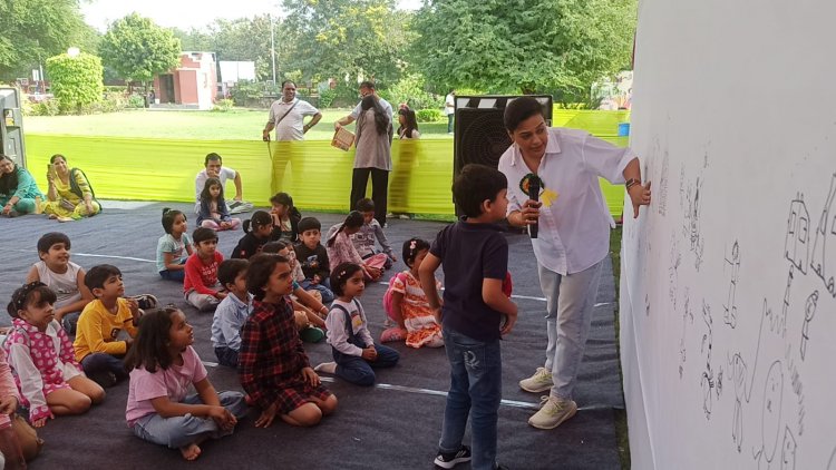 Bookroo Children's Literature Festival: विभिन्न सेशन में बच्चों को रचनात्मकता बढ़ाने के गुर सिखाए