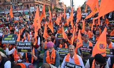 बांग्लादेश में हिंदू समाज पर हो रहे दमन को लेकर जयपुर में सर्व हिंदू समाज का फूटा गुस्सा