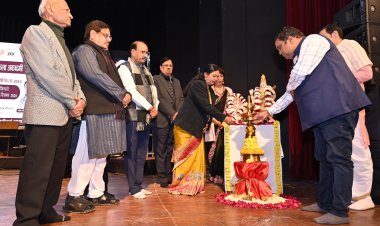 स्वर माधुरी के मेगाफाइनल राउंड में देश की 36 प्रतिभाएं नवाजी गईं "स्वर शिरोमणि अवार्ड" से