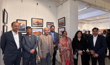 first solo photography exhibition 'Kshitij The Horizon' news: आईपीएस हेमंत शर्मा की पहली एकल फोटोग्राफी एग्जीबिशन 'क्षितिज - द होराइज़न' का आयोजन