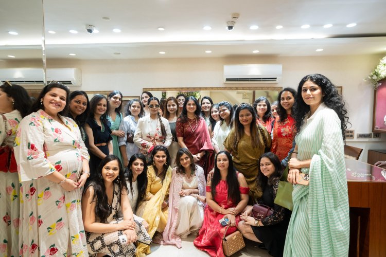 चौथ उत्सव में सजीव संगीत और रॉयल जयपुरी आभूषणों का जलवा
