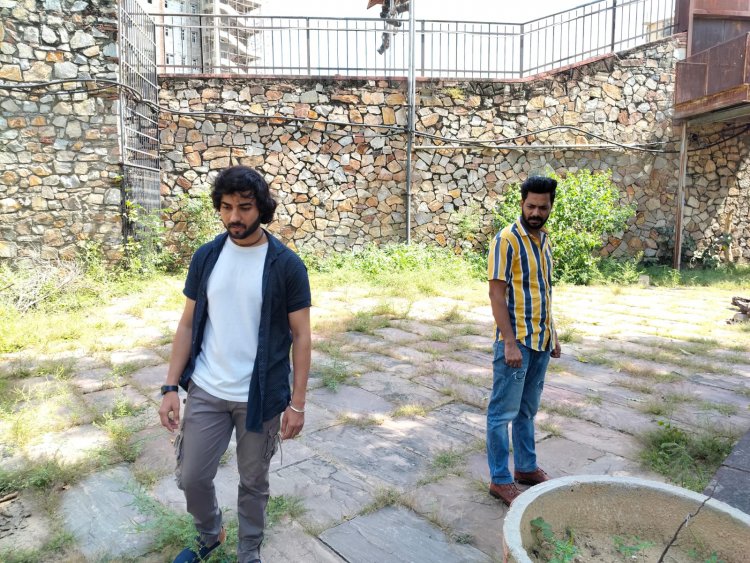 नाटक ‘तेरे मेरे दरमियान’ का मंचन 4 अक्टूबर को