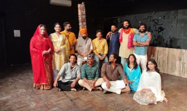 सामाजिक जागरूकता का संदेश लेकर रवींद्र मंच पर गूंजा नाटक ‘किसका कसूर’