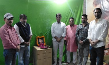 फिल्मकार नंद किशोर चतुर्वेदी को श्रद्धांजलि