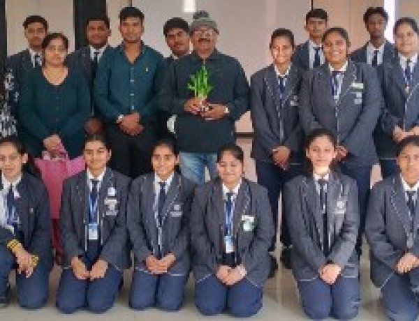 Fun Gamma Theatre Festival: फन–गामा नाट्योत्सव में ‘मुझसे मार्क्स मत पूछो’ की प्रभावशाली प्रस्तुति