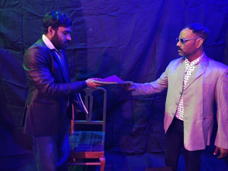 natak 'Swayam Sharanam' : नाटकवाला कला मंच पर श्रीमद्भगवद्गीता के संदेशों से सजी नाट्य प्रस्तुति ‘स्वयं शरणम्’ का प्रभावशाली मंचन