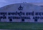 Jaipur Airport News: रनवे पर सांसें थमीं. पहली कोशिश में नहीं उतर सका विमान. गो-अराउंड के बाद सुरक्षित लैंडिंग
