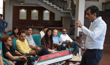 शेखावटी इंटरनेशनल आर्ट रेसिडेंसी का सफल समापन, देश-विदेश के कलाकारों ने दिया रचनात्मकता का नया आयाम