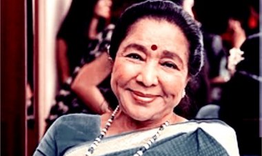 “खामोश हुई सुरों की सम्राज्ञी: आशा भोसले का 92 की उम्र में निधन, संगीत की दुनिया में छाया गहरा सन्नाटा”