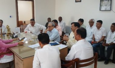 पानी संकट टला, विकास को रफ्तार: PHED कांट्रैक्टर्स की हड़ताल स्थगित, सरकार से समझौते के बाद बड़ा फैसला