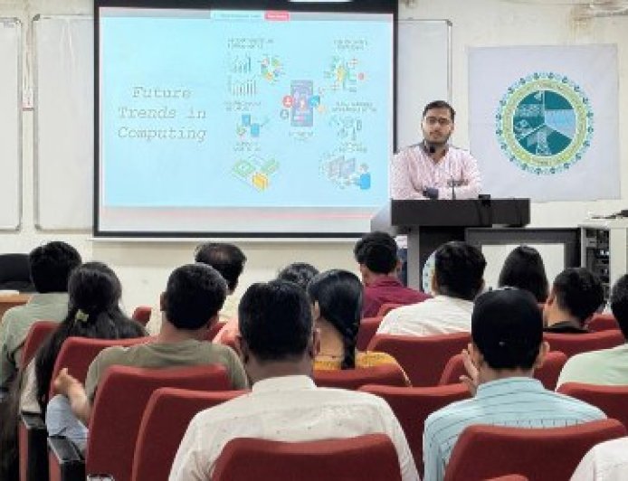 आईआईटीआरएएम की एडमिशन काउंसलिंग में जुटे राजस्थान के छात्र