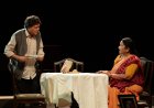 अधूरी ख्वाहिशों और बिखरते रिश्तों की मार्मिक दास्तान, ‘आधे अधूरे’ ने दर्शकों को सोचने पर किया मजबूर