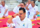 नक्की झील के किनारे झूम उठा आबूराज! सीएम भजनलाल ने हजारों के साथ किया योग, जानें इस बार की खास थीम