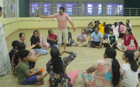 ‘मोबाइल से आगे बढ़कर दिलों को जोड़ने की पहल’: Parents Session में बच्चों और अभिभावकों ने फिर से खोजा Emotional Bond