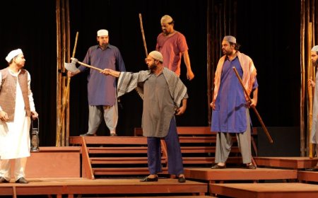 जब मंच पर जीवंत हुई विभाजन की पीड़ा: ‘तमस’ ने जयपुर को रुलाया, सोचने पर किया मजबूर