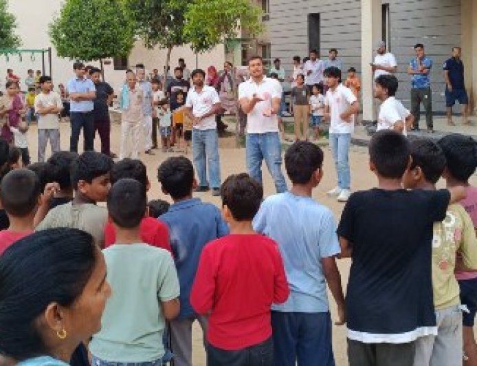 जब ‘पेड़ों’ ने छेड़ी इंसानों के खिलाफ मुहिम! नुक्कड़ नाटक ने दिखाया भविष्य का डरावना सच, पर्यावरण बचाने का दिया बड़ा संदेश