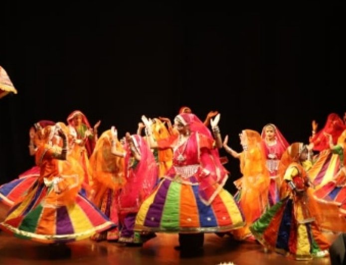 Summer Camp 2026:  Kathak से Kalbelia तक बच्चों ने बिखेरा हुनर, Rangayan Auditorium तालियों से गूंज उठा