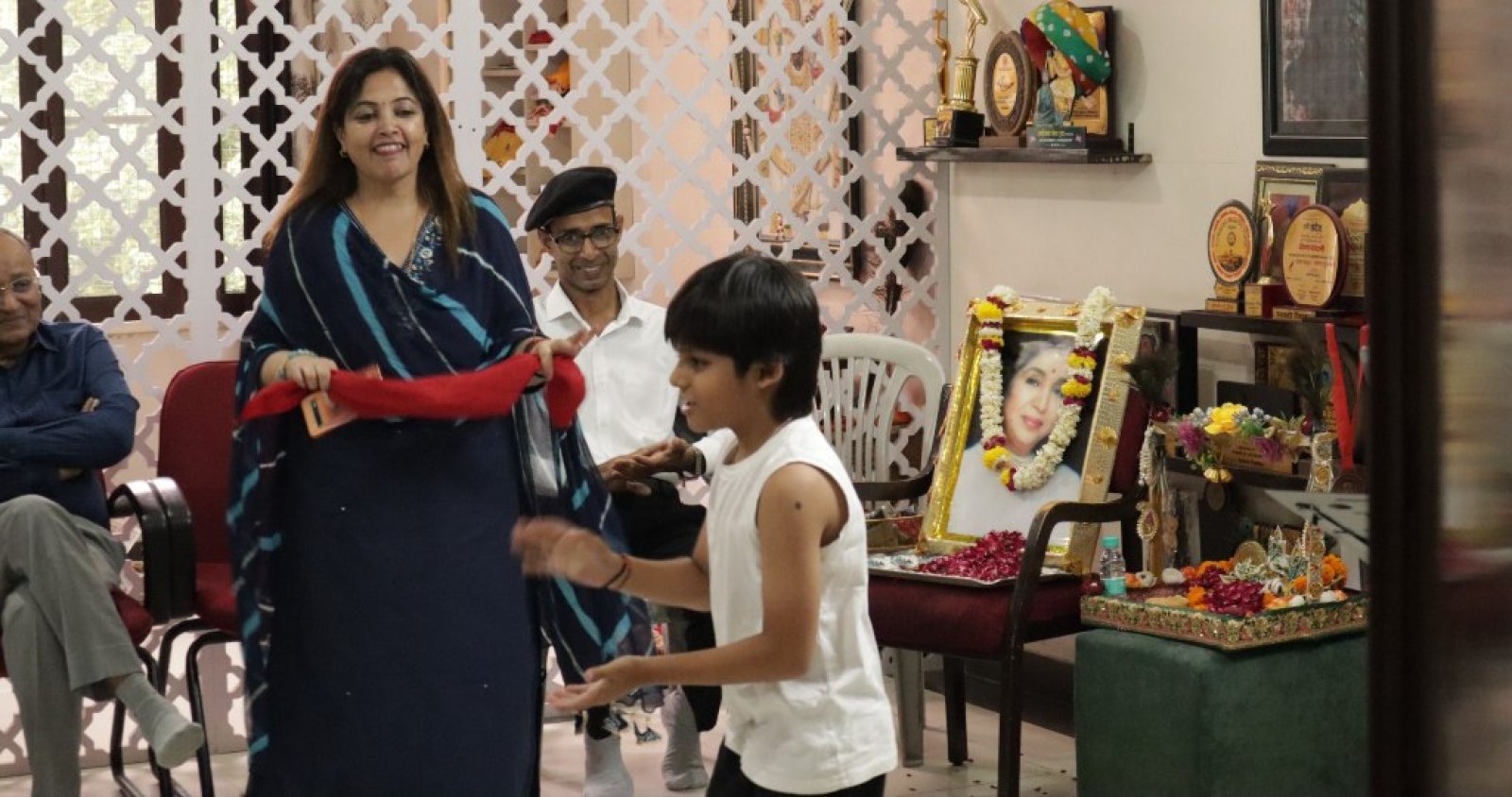 जयपुर में फिर गूंजी आशा की आवाज, सुरों की महफिल में लौट आया सुनहरा दौर