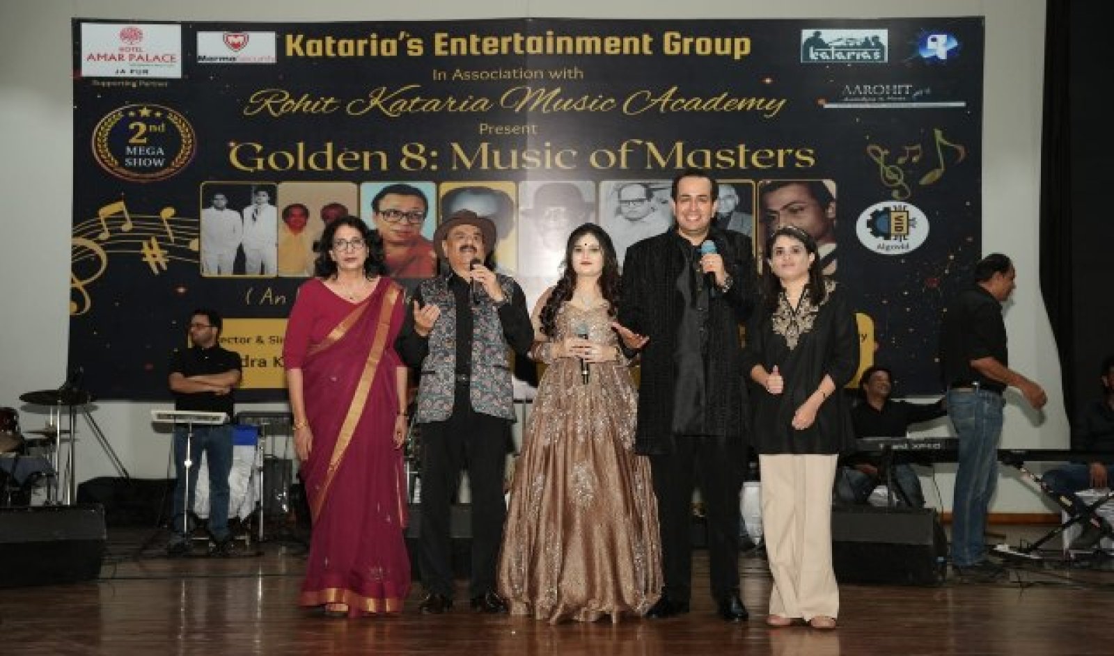 एक रात, एक मंच और आठ संगीतकारों की आत्माएं... जयपुर में 'गोल्डन 8' ने रच दिया फिल्मी संगीत का इतिहास