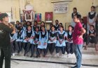 प्रयागराज के निर्देशक ने गांधी नगर स्कूल में रचा रंगमंच का जादू, बच्चों में दिखा गजब का उत्साह