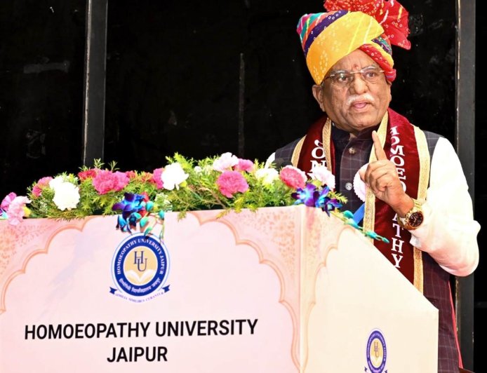 नालंदा की आग से लेकर होम्योपैथी तक: राज्यपाल ने सुनाई भारत की वो कहानी, जिसने पूरे सभागार को कर दिया भावुक