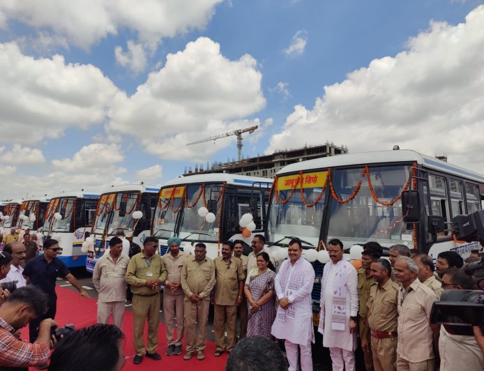 CM भजनलाल शर्मा ने दिखाई हरी झंडी! राजस्थान रोडवेज के बेड़े में शामिल हुईं 144 अत्याधुनिक Blue Line Express Buses, अब सफर होगा पहले से कहीं ज्यादा सुरक्षित