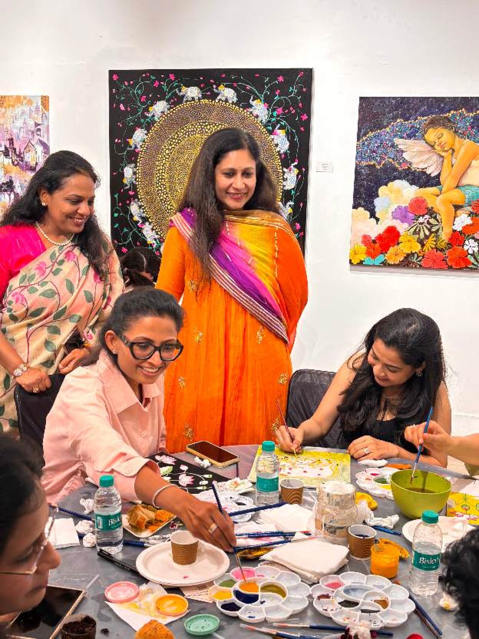 Brushstroke & Beyond: Pichwai Art में रंगी FICCI FLO Jaipur