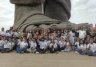 BRICS के युवा प्रतिनिधियों ने देखी दुनिया की सबसे ऊंची प्रतिमा! Statue of Unity के आगे नतमस्तक हुए विदेशी मेहमान