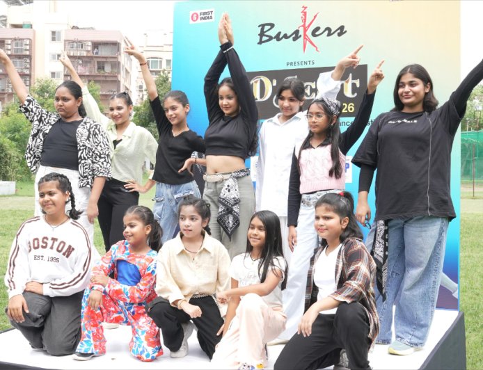 225 डांसर्स, एक मंच! बस्कर्स डी फेस्ट सीजन-10 में फ्रीस्टाइल से लेकर घूमर तक छाया जलवा