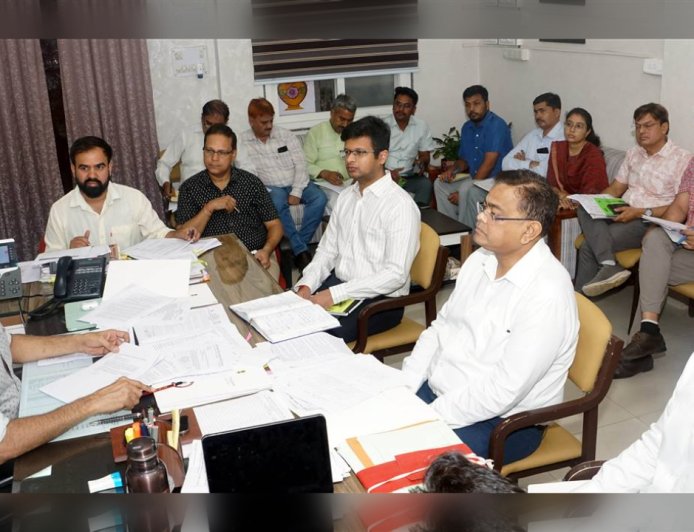 बालिका सैनिक स्कूलों को नई उड़ान