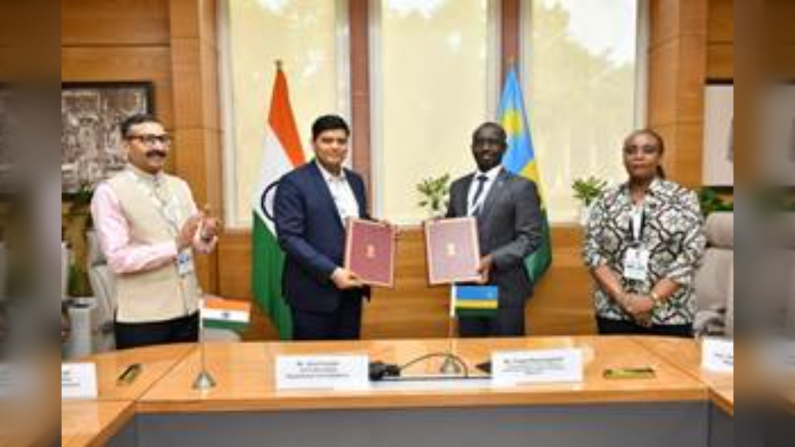 India-Rwanda Trade Deal: अफ्रीका का नया Gateway बनेगा रवांडा! Critical Minerals से Digital Tech तक खुलेंगे अरबों के अवसर