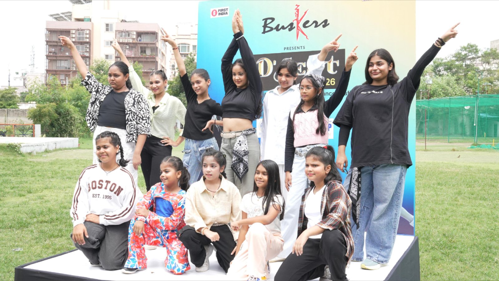 225 डांसर्स, एक मंच! बस्कर्स डी फेस्ट सीजन-10 में फ्रीस्टाइल से लेकर घूमर तक छाया जलवा