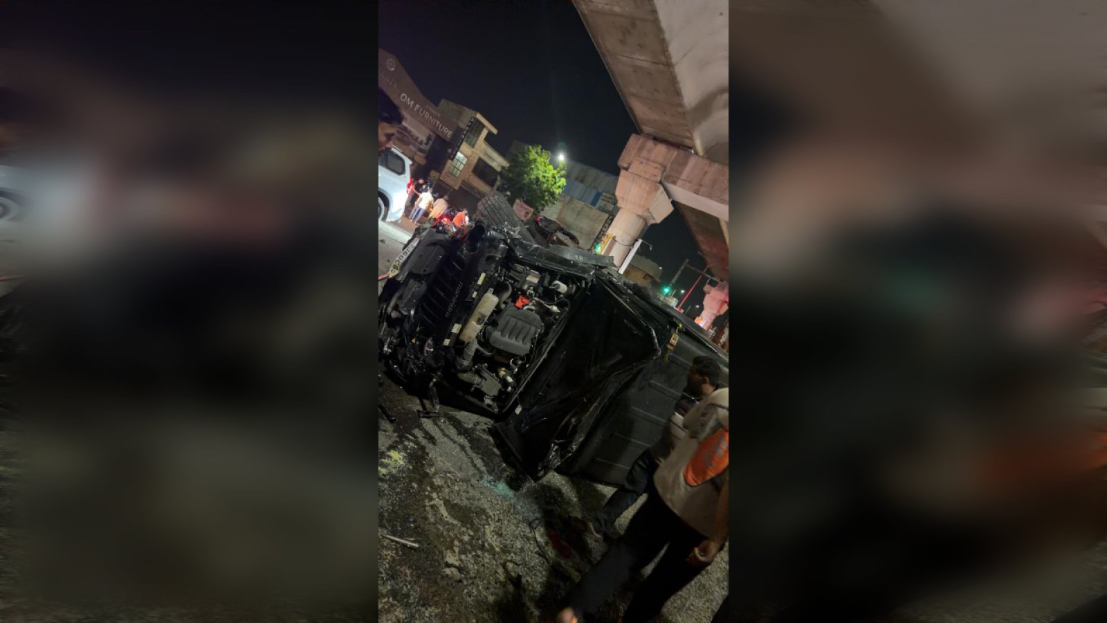 मानसरोवर में देर रात कोहराम! बेकाबू थार ने डिफेंडर को मारी टक्कर, ऑटो में सवार तीन कुल्फी विक्रेता घायल, चालक फरार