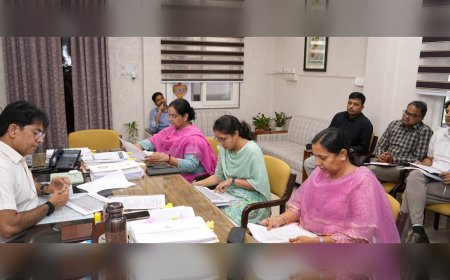 57 हजार बच्चों के भविष्य पर बड़ा फैसला! खाली पदों से लेकर वॉशिंग मशीन तक, हर बात पर हुई सख्ती से समीक्षा