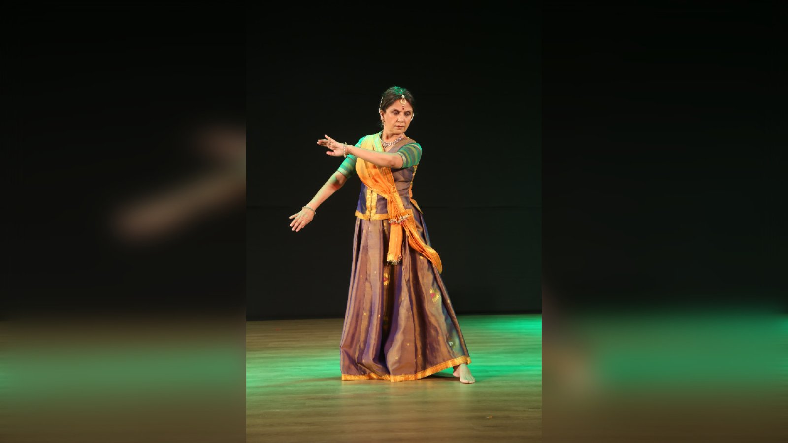 पहले स्कूली बच्चों ने मचाया धमाल, फिर गुरुओं ने बांधा समां; जयपुर कथक फाउंडेशन के मंच पर दिखी गुरु-शिष्य परंपरा की मिसाल