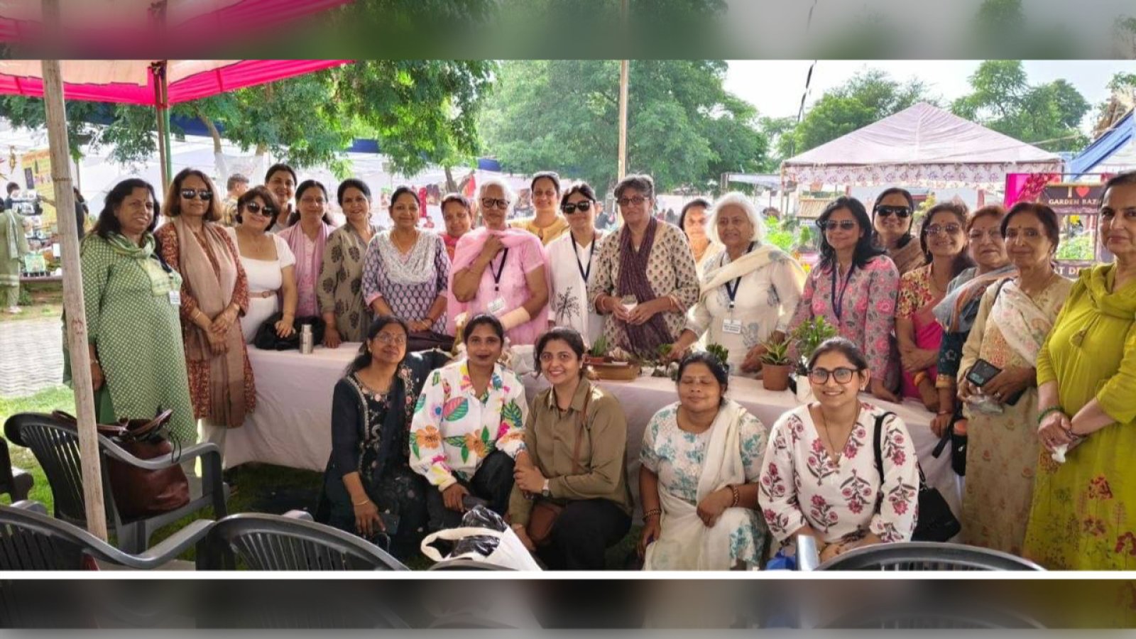 अंधेरे में जगमगाया गार्डन बाजार, 'जुगनू घाट' की झलक ने जीता जयपुरवासियों का दिल