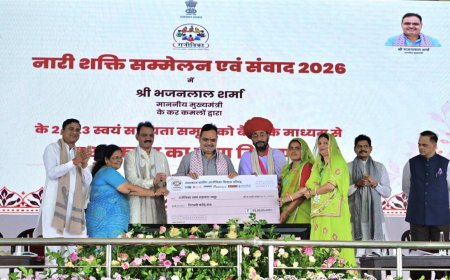 Nari Shakti Sammelan: CM Bhajanlal Sharma ने नारी शक्ति सम्मेलन में गिनाईं महिला योजनाएं: बोले, Women Empowerment राष्ट्र निर्माण की नींव