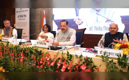 17th Pension Adalat में 897 में से 756 शिकायतों का निपटारा: Dr. Jitendra Singh बोले, Ease of Living हो पेंशन सुधारों का केंद्र