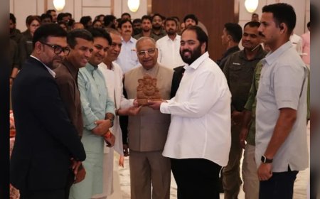 Anant Ambani की 'Champions of Care' मुहिम: हर साल 20 लाख जानवरों तक पहुंचेगी मदद, 50 से ज्यादा Animal Welfare संगठन जुड़े