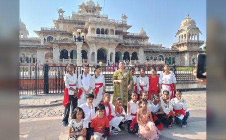 संजीवनी कला समारोह: जयपुर में छात्राओं के Nukkad Natak से Green Revolution और Clean Jaipur का संदेश