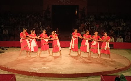 Lokrang 2026: जवाहर कला केन्द्र में Talwar Raas ने रोकी सांसें, एक मंच पर दिखा पूरा भारत